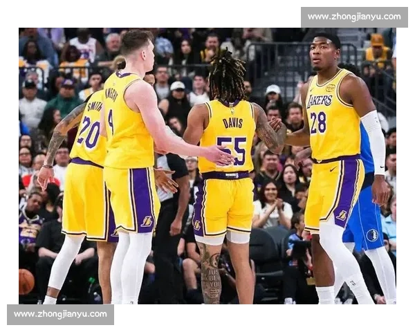 困局与豪赌：湖人中锋引援仅剩残阵，佩林卡能否绝地求生？