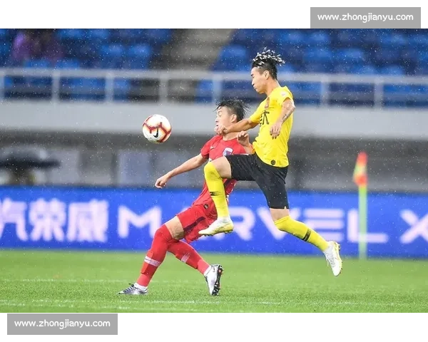 铁西夜燃冲超梦！杨旭陈星领唱，辽宁铁人 3-0 登顶中甲