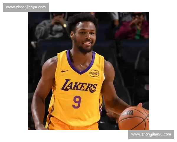 布朗尼休赛期特训揭秘：从发展联盟逆袭到夏季联赛的蜕变之路