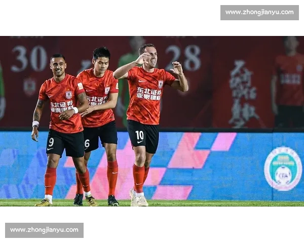 申花紧追国安!蓉城平局致争冠悬念升级,第三集团分化 申花紧追国安!蓉城平局致争冠悬念升级,第三集团分化